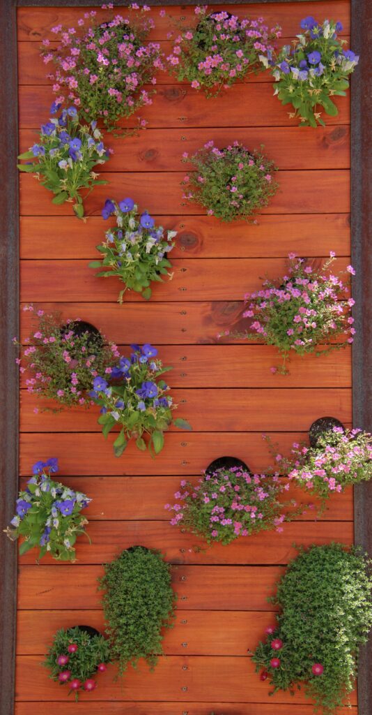 Vertical Pocket Planter